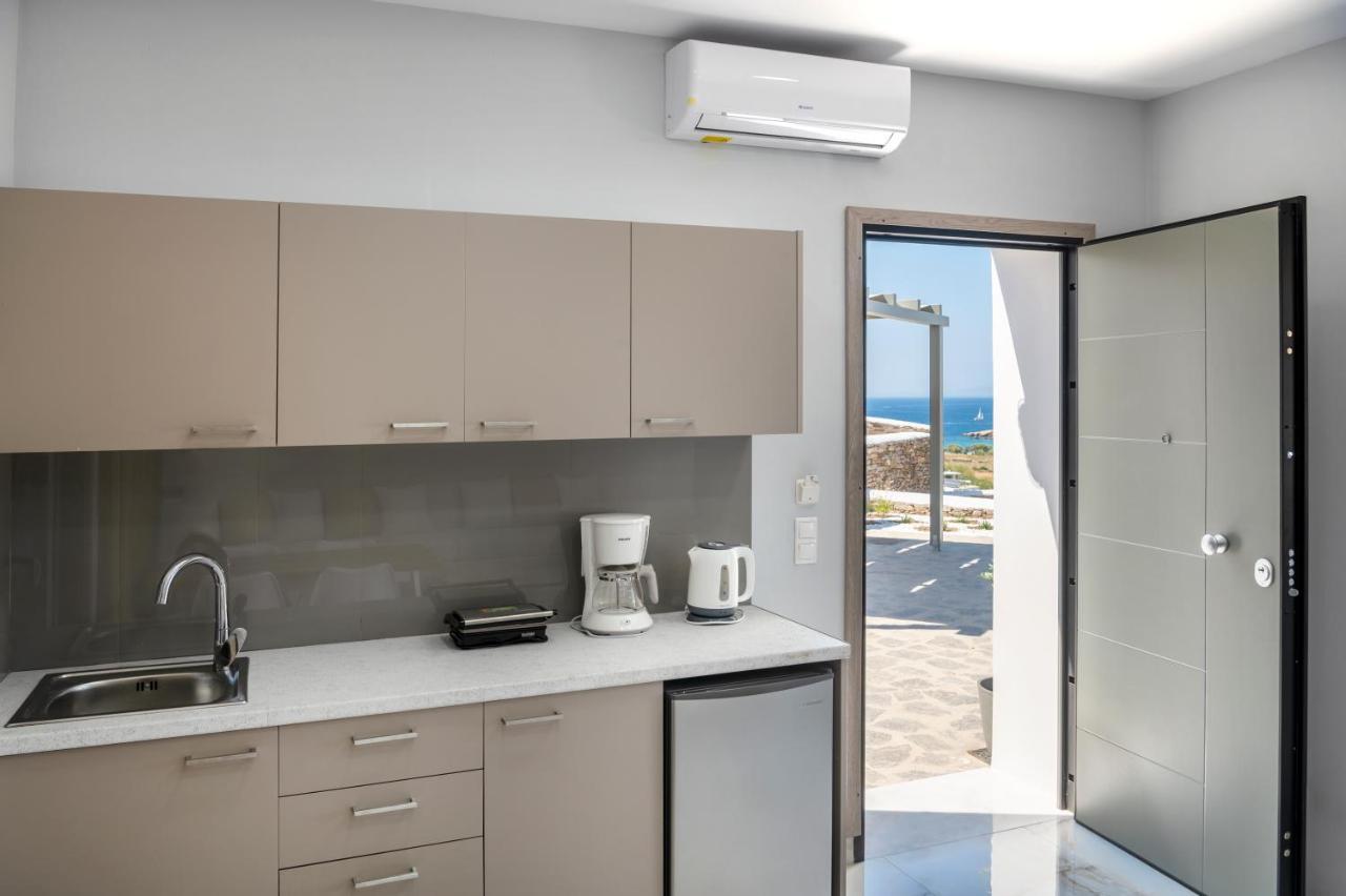 Peters Place - Paros Resort Parasporos Екстер'єр фото