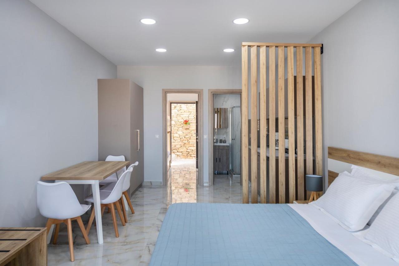 Peters Place - Paros Resort Parasporos Екстер'єр фото