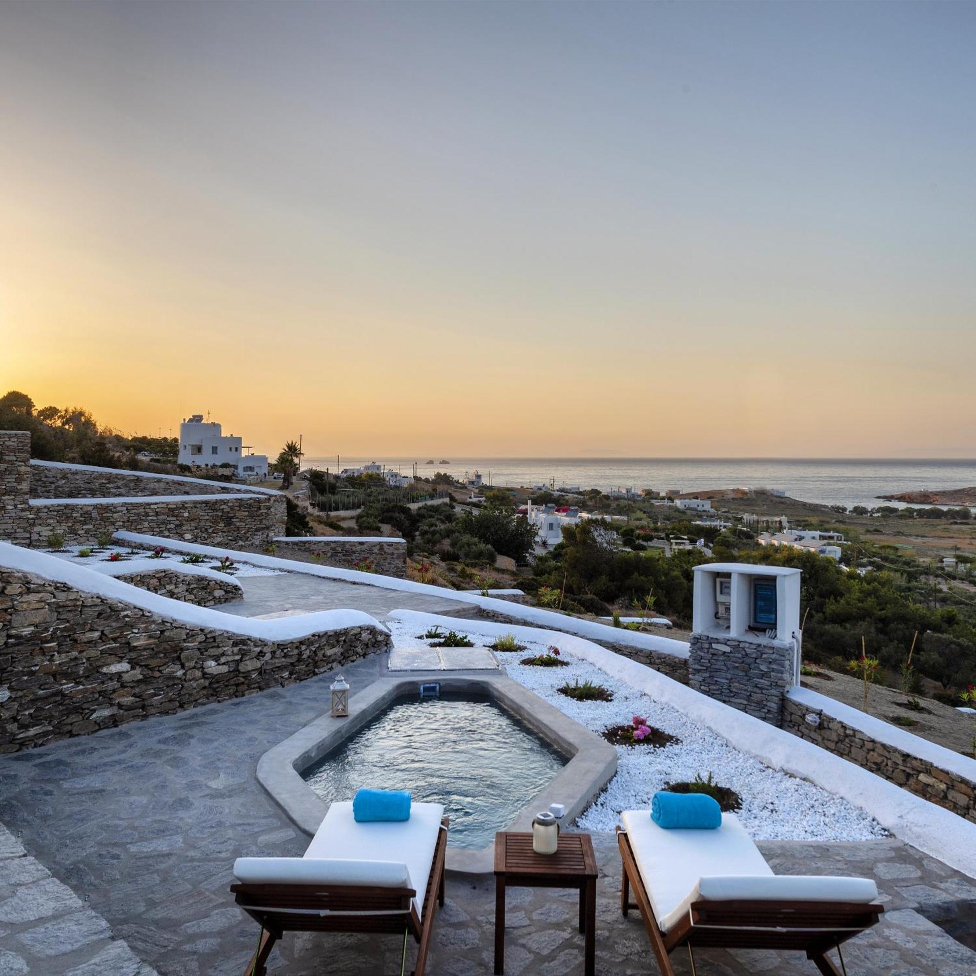 Peters Place - Paros Resort Parasporos Екстер'єр фото
